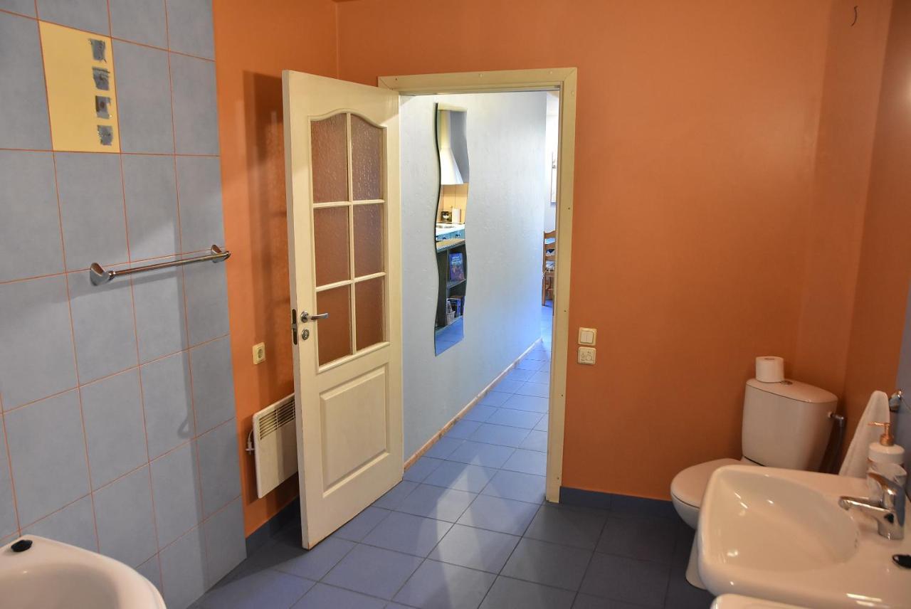 Uliha Apartamenti Liepāja Buitenkant foto