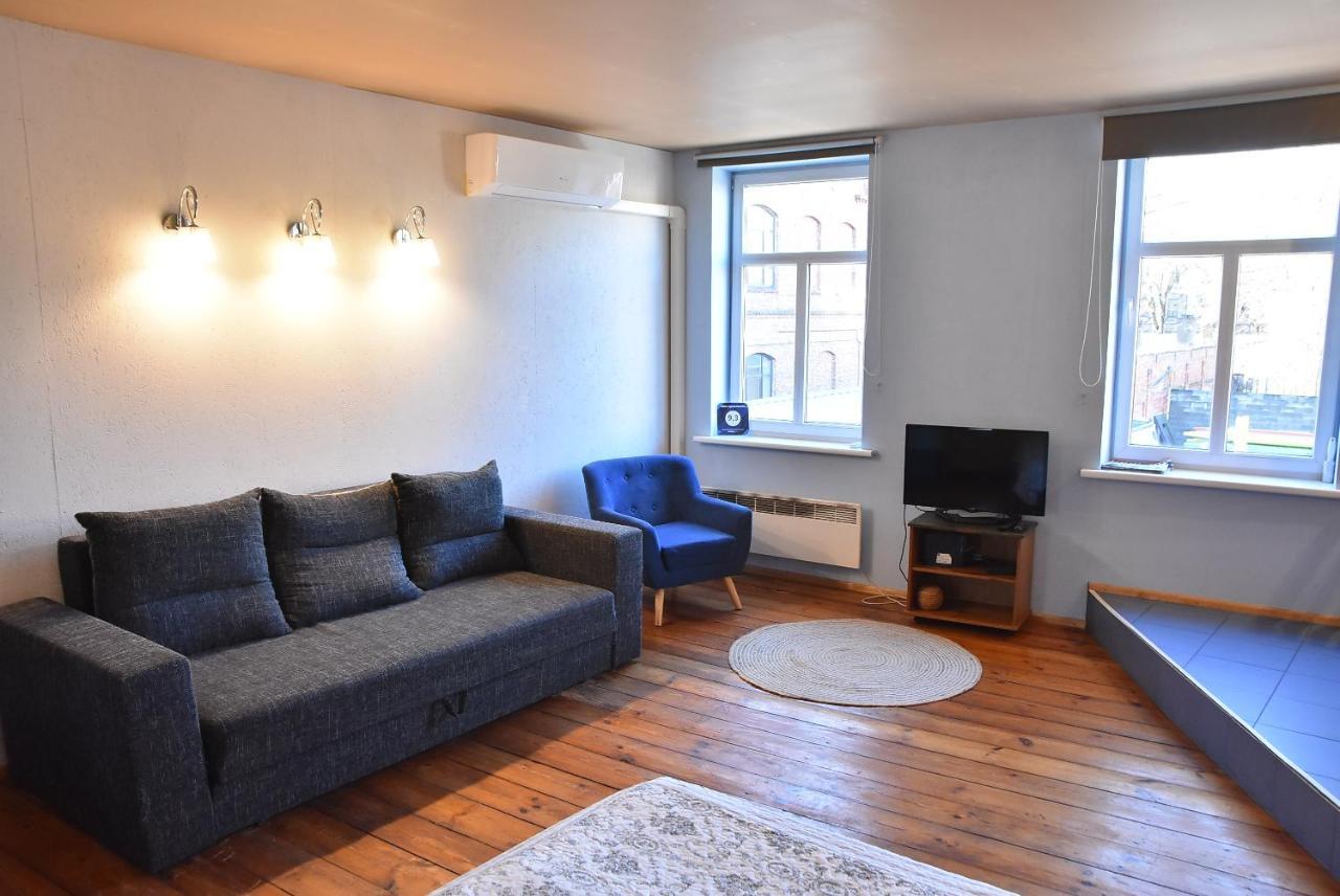 Uliha Apartamenti Liepāja Buitenkant foto