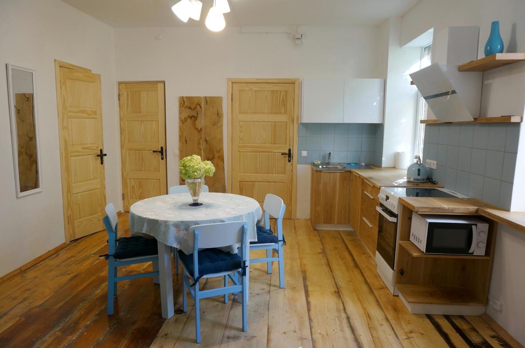 Uliha Apartamenti Liepāja Buitenkant foto
