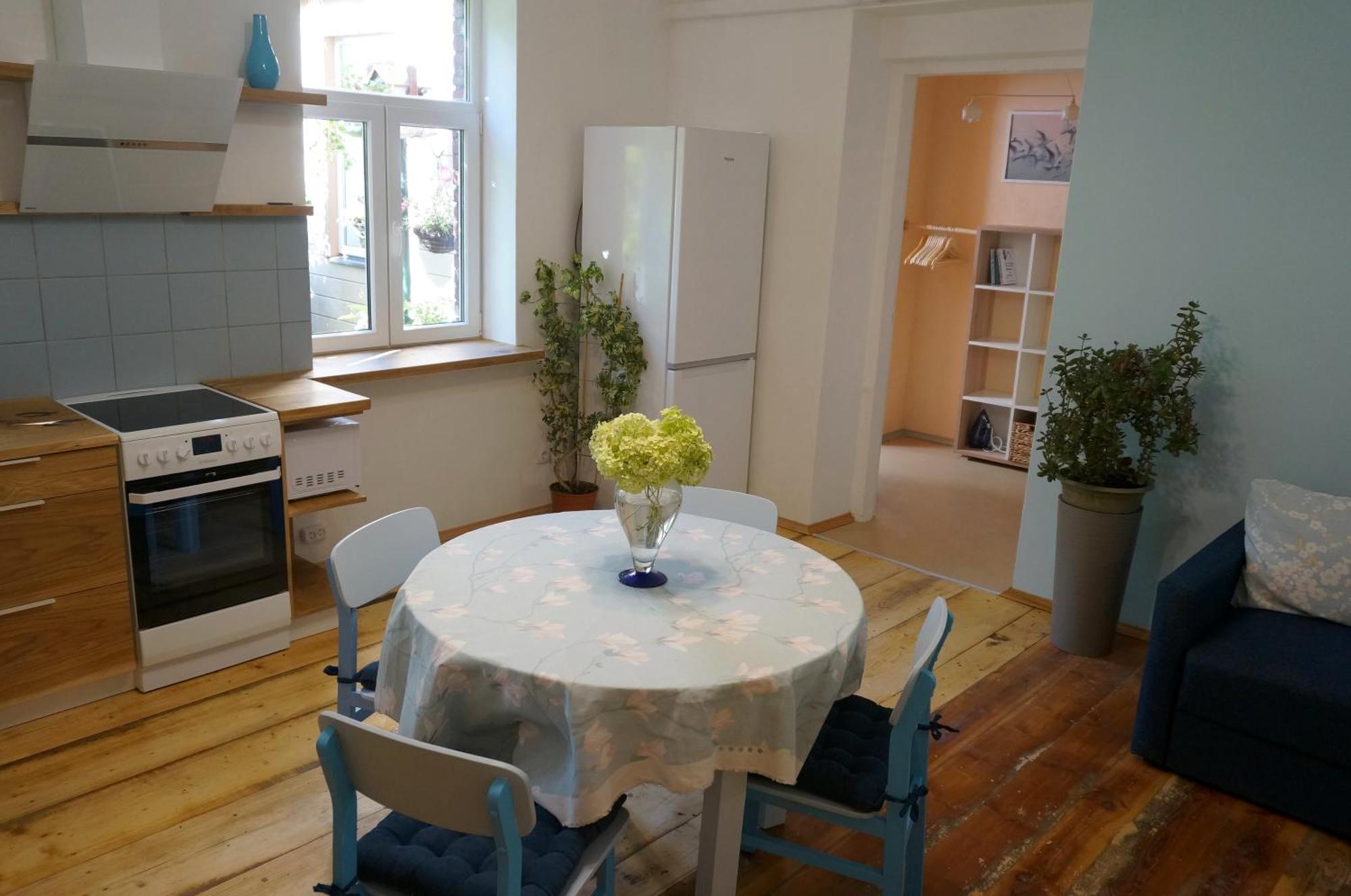 Uliha Apartamenti Liepāja Buitenkant foto